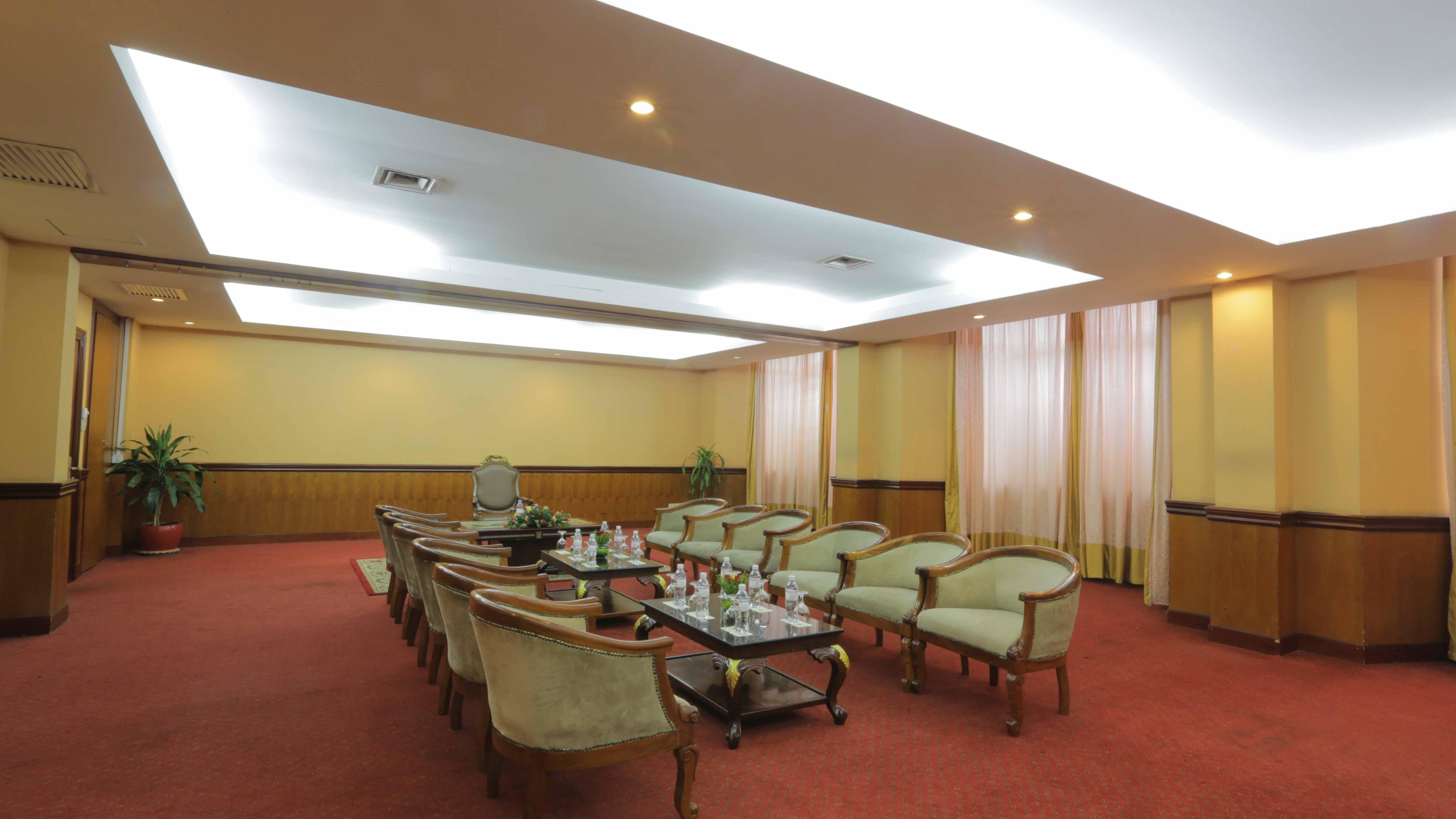 Phnom Penh Hotel Экстерьер фото